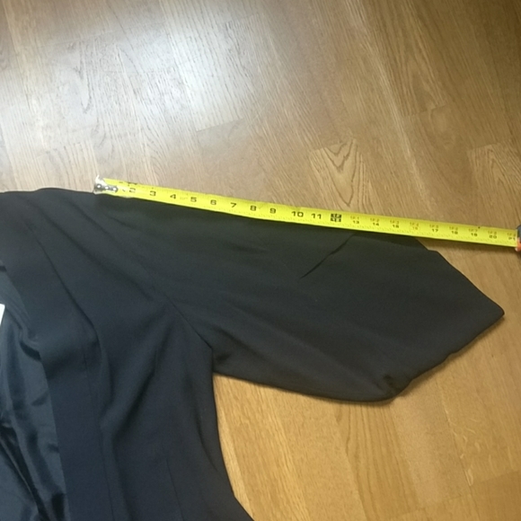 Eileen Fisher tulip sleeve silk jacket - Picture 6 of 6